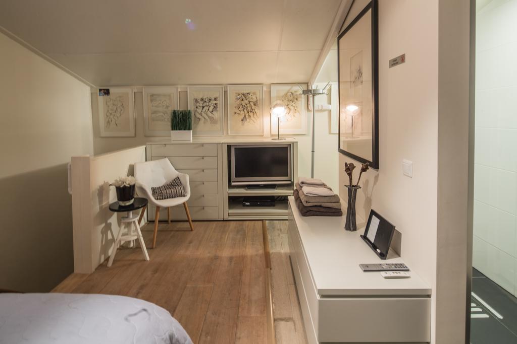 Sleep At Slim Amsterdam Bed and Breakfast Exteriör bild